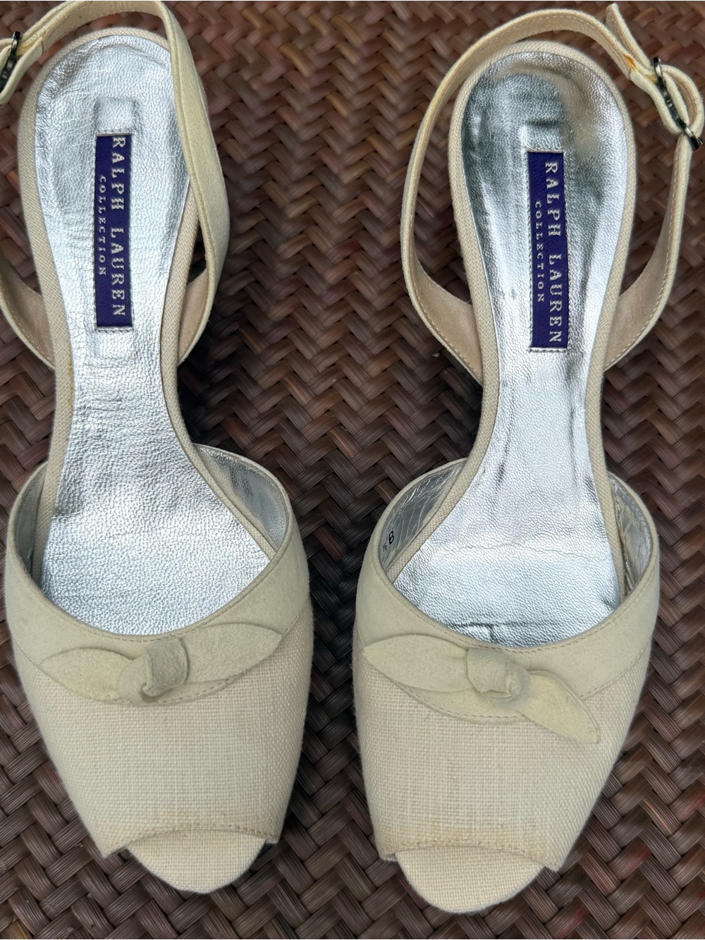 Ralph Lauren Collection Italy Ivory Linen Slingback Heels 7.5B Bow Peep Toe